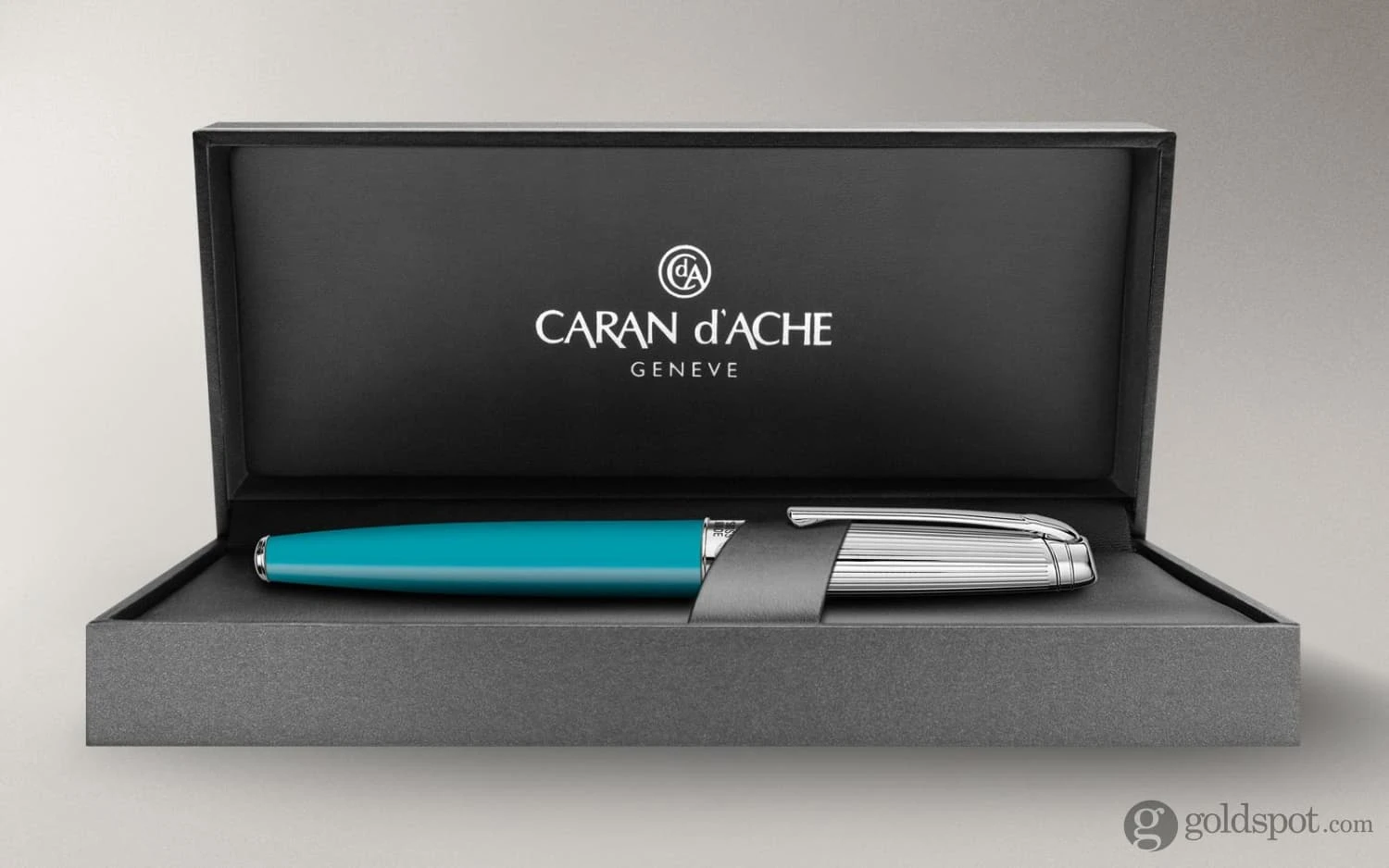 Caran D'Ache Léman Fountain Pen In Bicolor Turquoise And Silver - 18K Gold 2 Caran D'Ache Léman Fountain Pen In Bicolor Turquoise And Silver - 18K Gold - Image 2