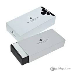 Diplomat Aero Fountain Pen In Green - 14K Gold 19 Diplomat Aero Fountain Pen In Green - 14K Gold -Stationery Hub Cheap Store diplomat aero fountain pen in green 14k gold 788