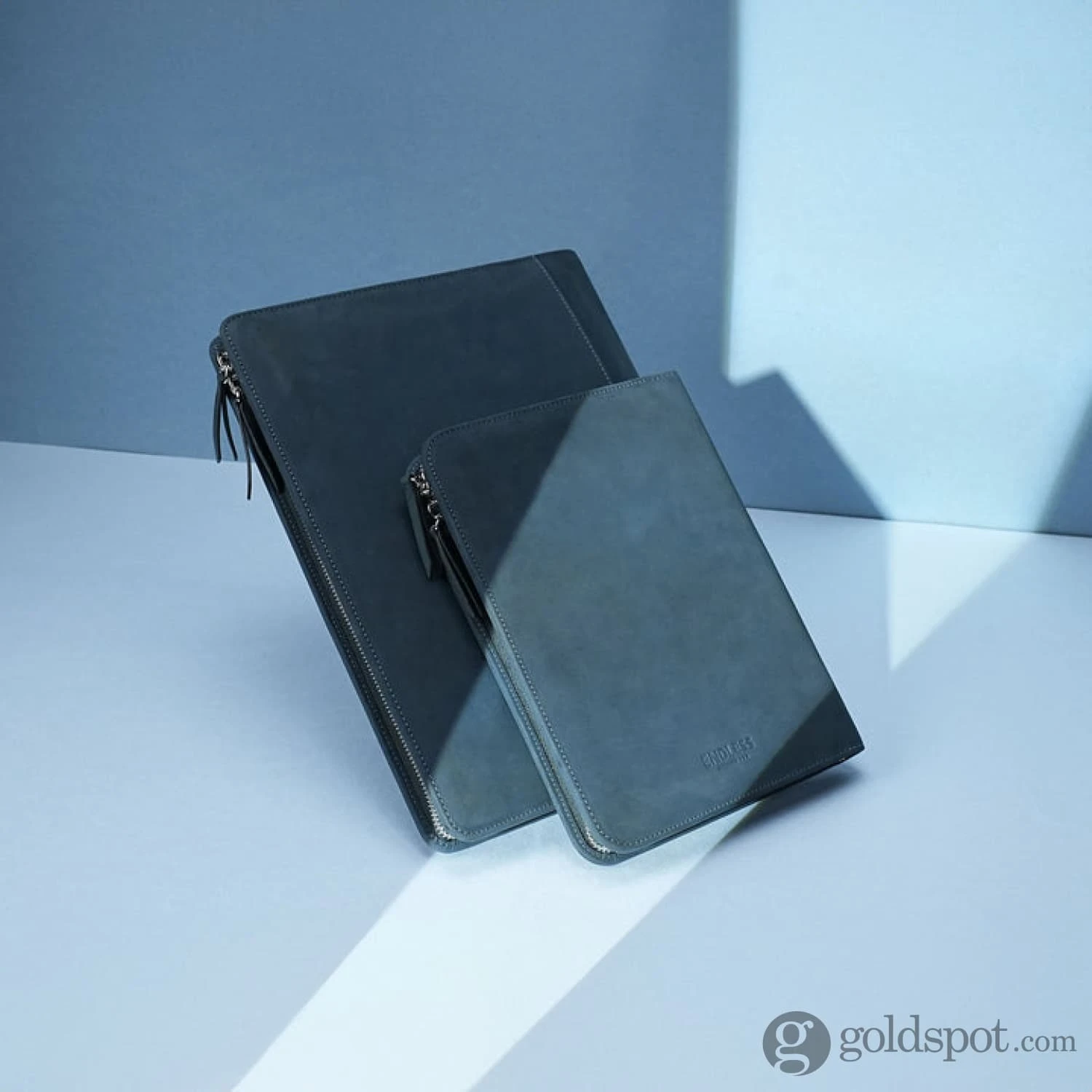 Endless Folio A4 In Blue Leather 3 Endless Folio A4 In Blue Leather - Image 3