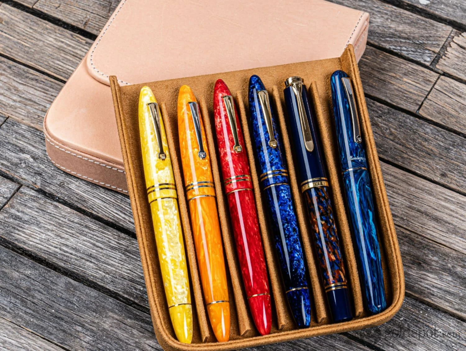 Galen Leather Magnum Opus Six Pen Hard Case With Removable Pen Tray In Undyed Leather 2 Galen Leather Magnum Opus Six Pen Hard Case With Removable Pen Tray In Undyed Leather - Image 2