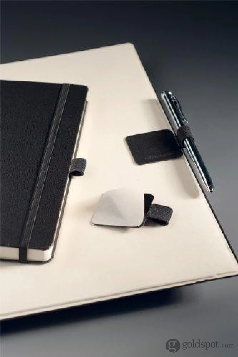 Leuchtturm 1917 Pen Loop In Black 4 Leuchtturm 1917 Pen Loop In Black - Image 4