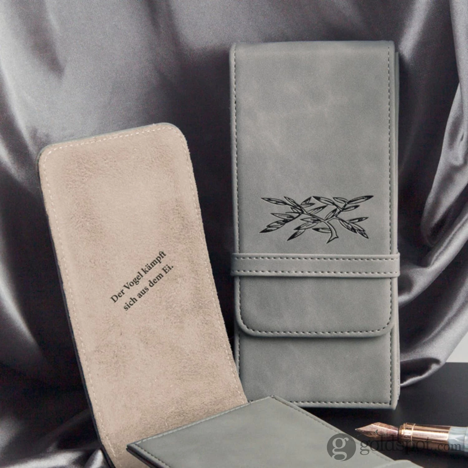 Wearingeul 3-hole Leather Pen Pouch - Demian 2 Wearingeul 3-hole Leather Pen Pouch - Demian - Image 2